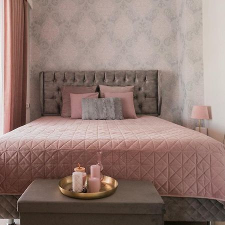 Velvet Apartment Волос Екстериор снимка