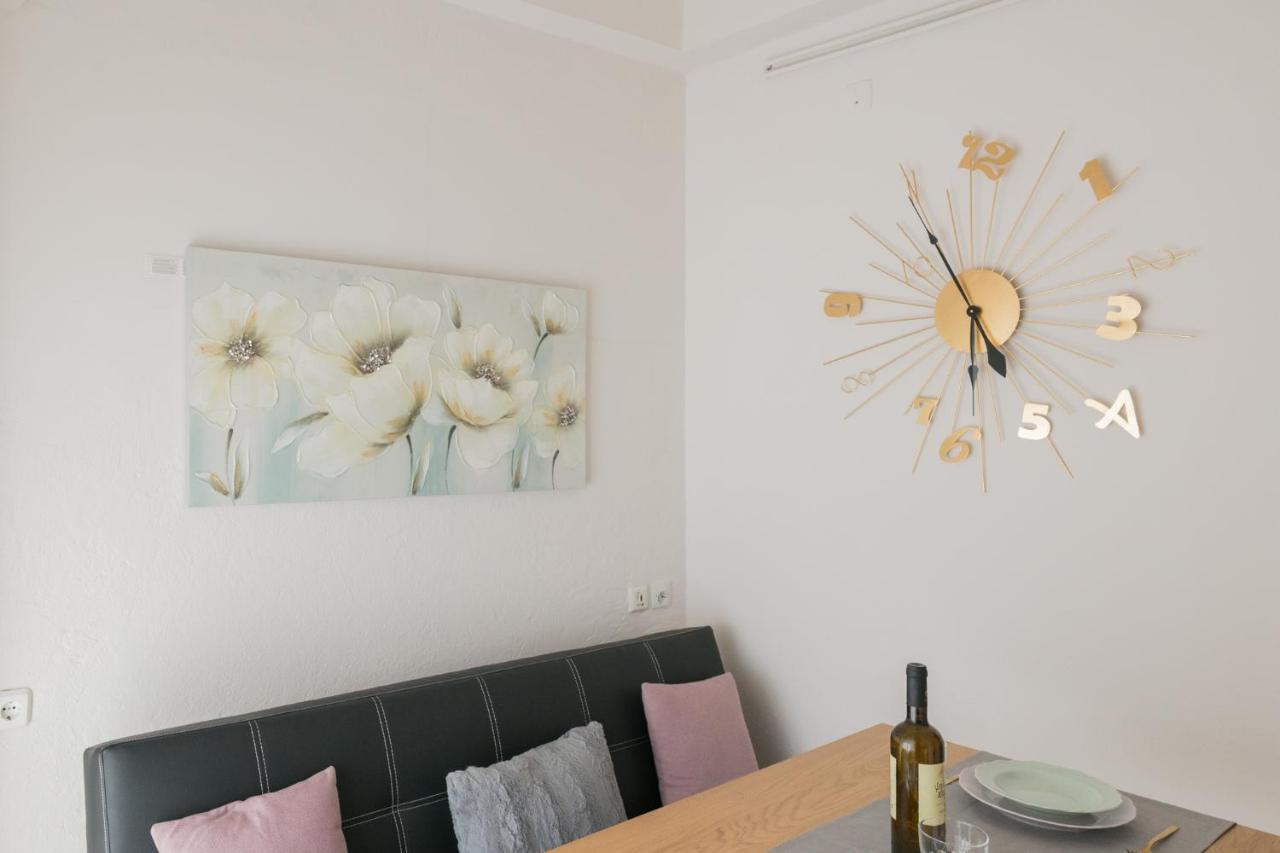 Velvet Apartment Волос Екстериор снимка